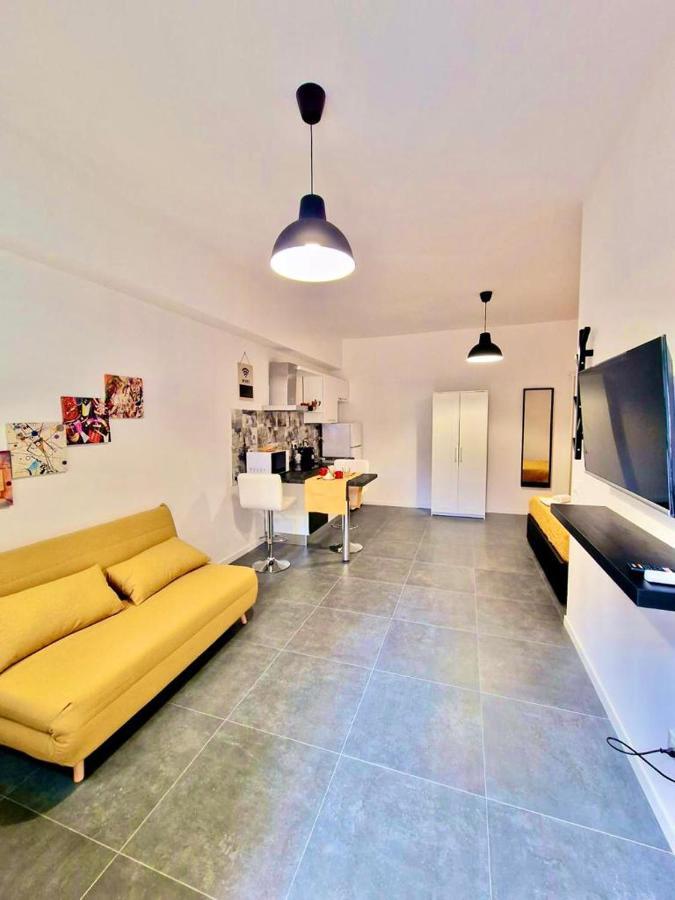 Friendlyhouse Apartment โบโลญญา ภายนอก รูปภาพ